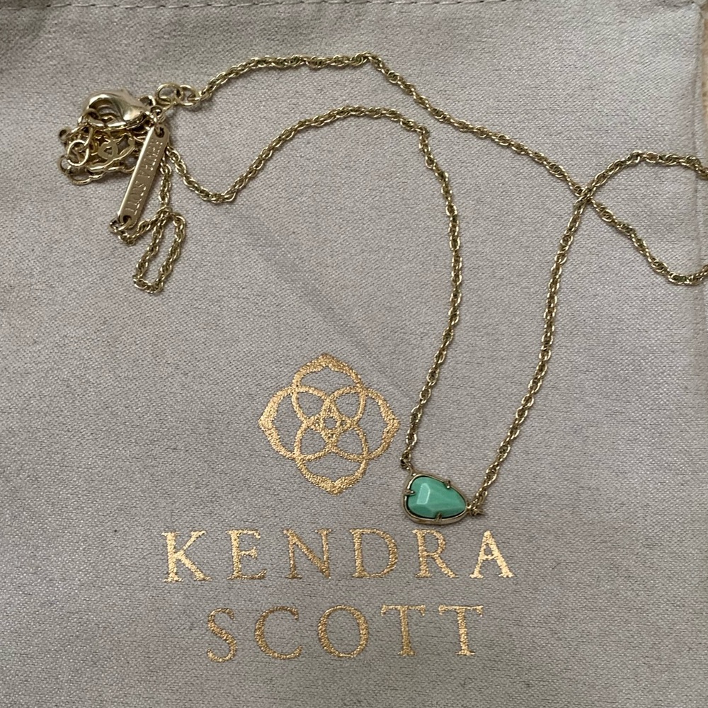 Kendra Scott Mint Necklace